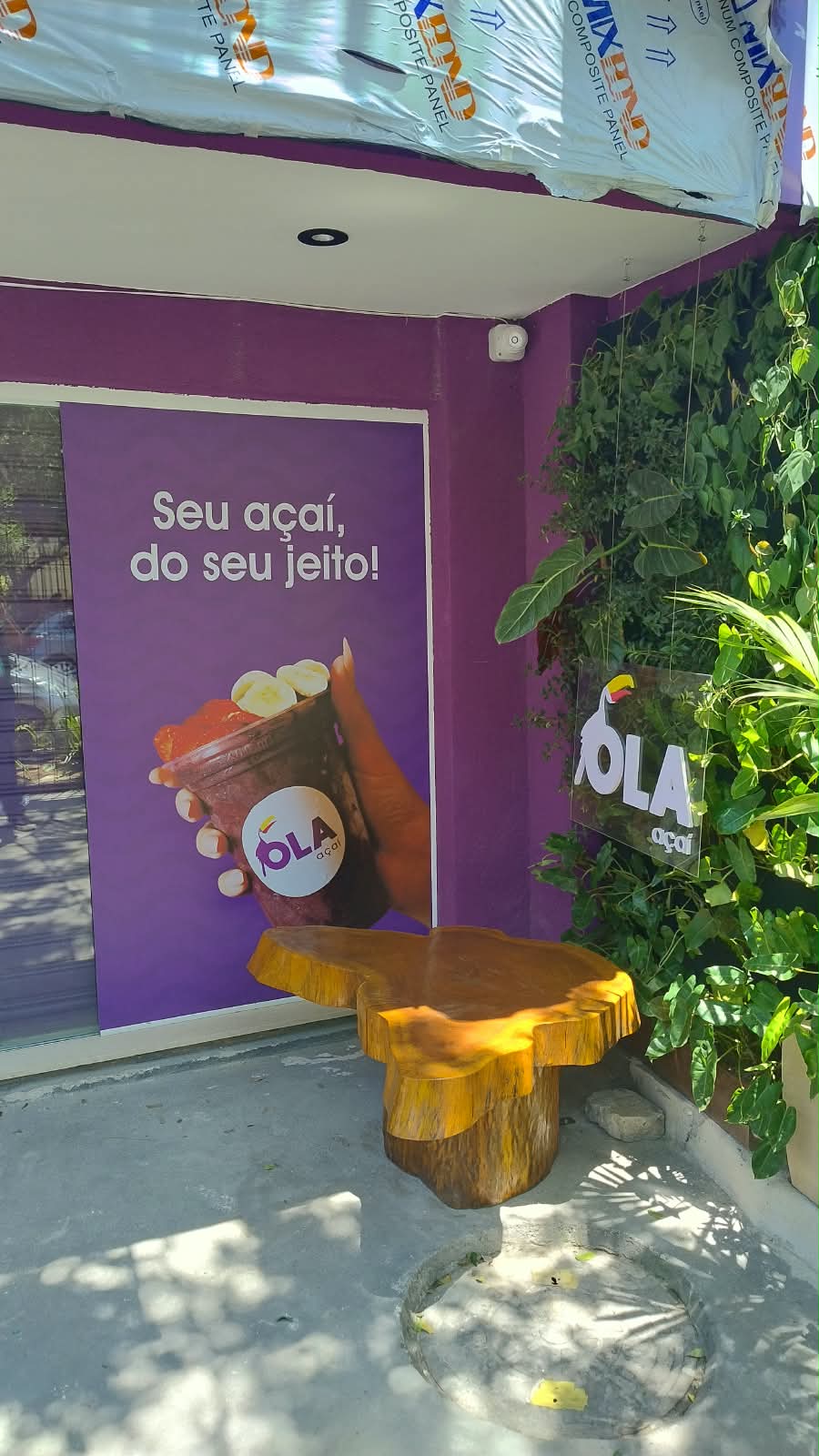 Adesivação de fachada e vitrine